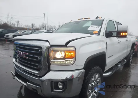 2015 GMC Sierra 2500Hd Slt z USA, uszkodzony, nr VIN 1GT12ZEG1FF621794